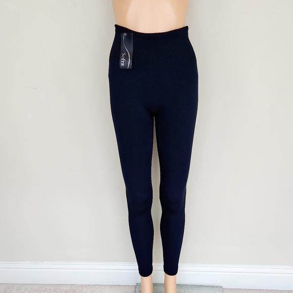 Sofra High-Waisted Seamless Black Leggings - Picture 11 of 12